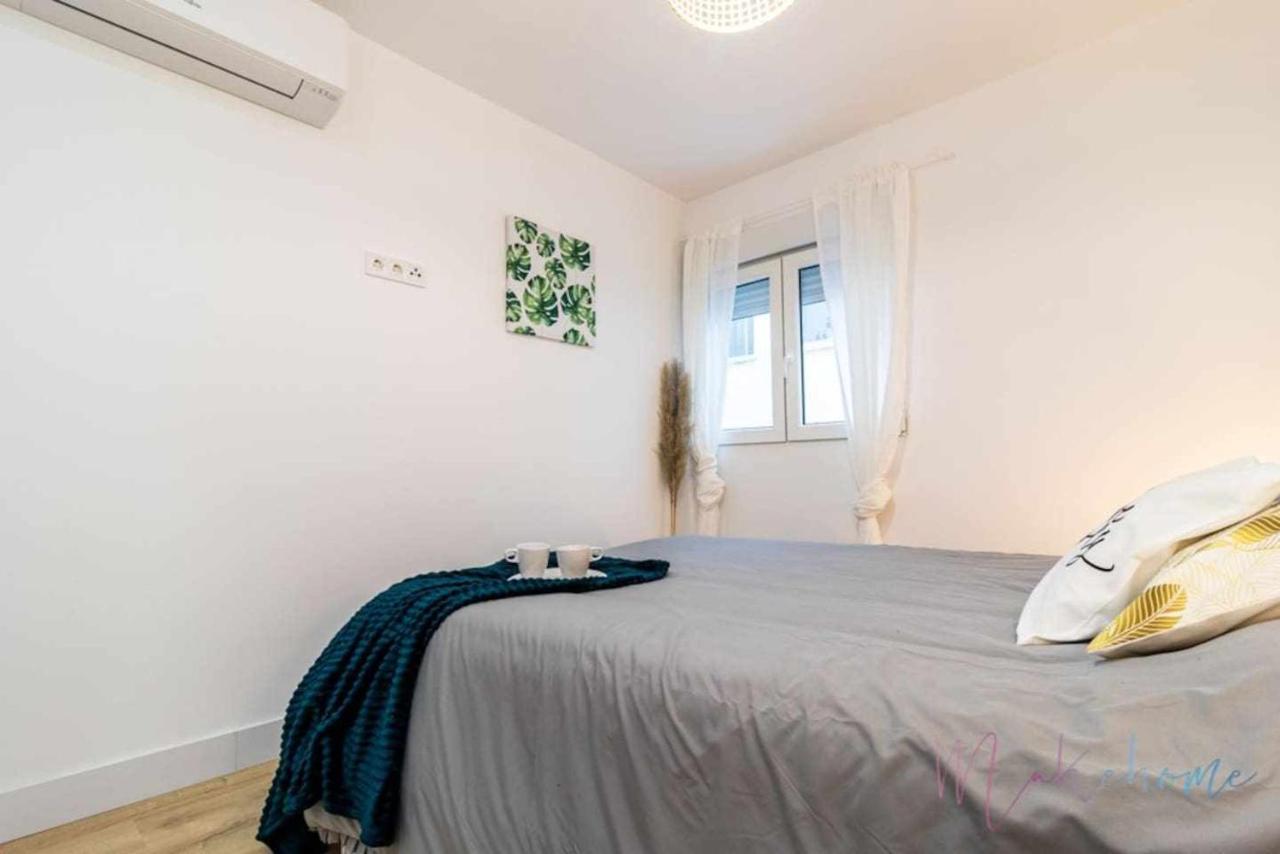Apartamento 2 en Estadio del Sevilla, 3 habitaciones y metro Exterior foto
