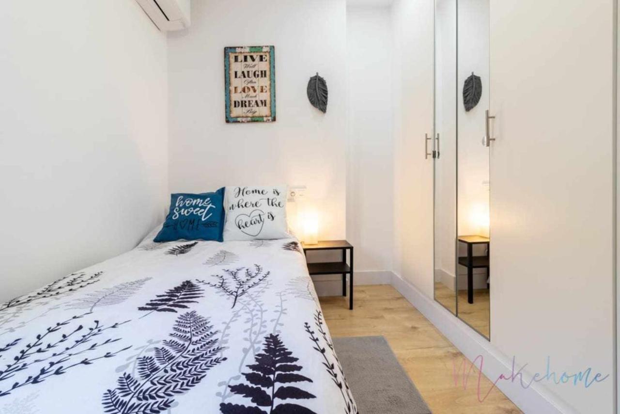 Apartamento 2 en Estadio del Sevilla, 3 habitaciones y metro Exterior foto