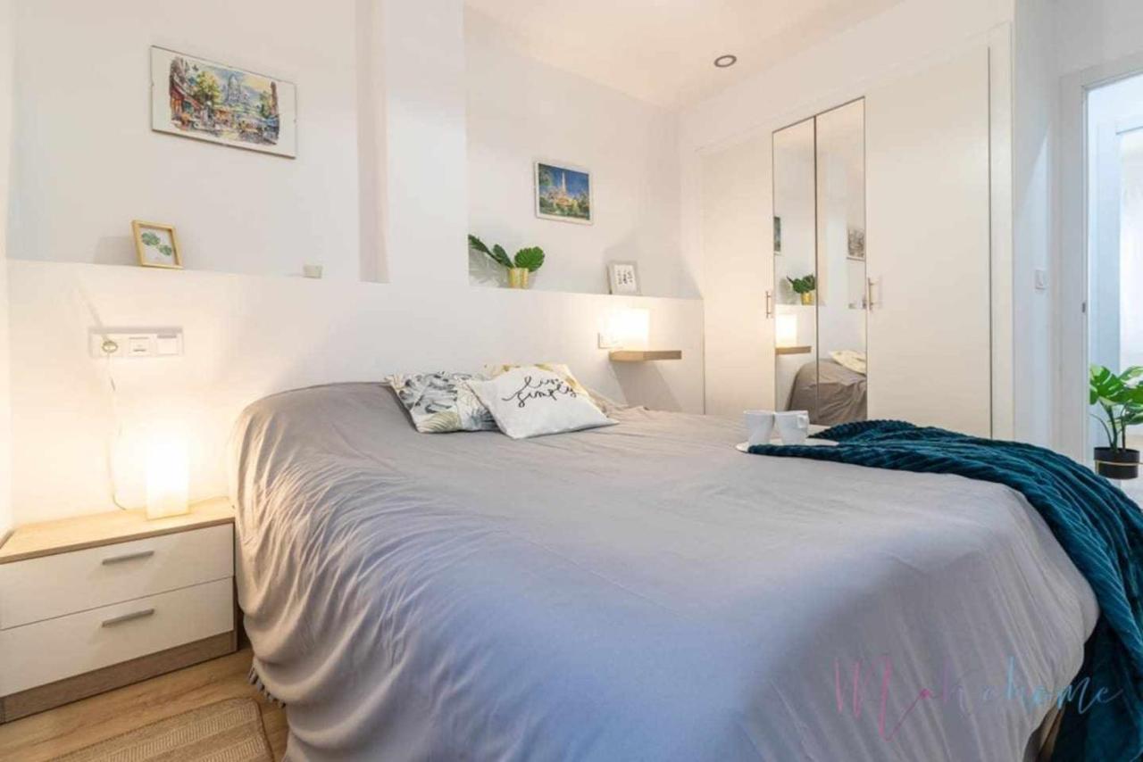 Apartamento 2 en Estadio del Sevilla, 3 habitaciones y metro Exterior foto